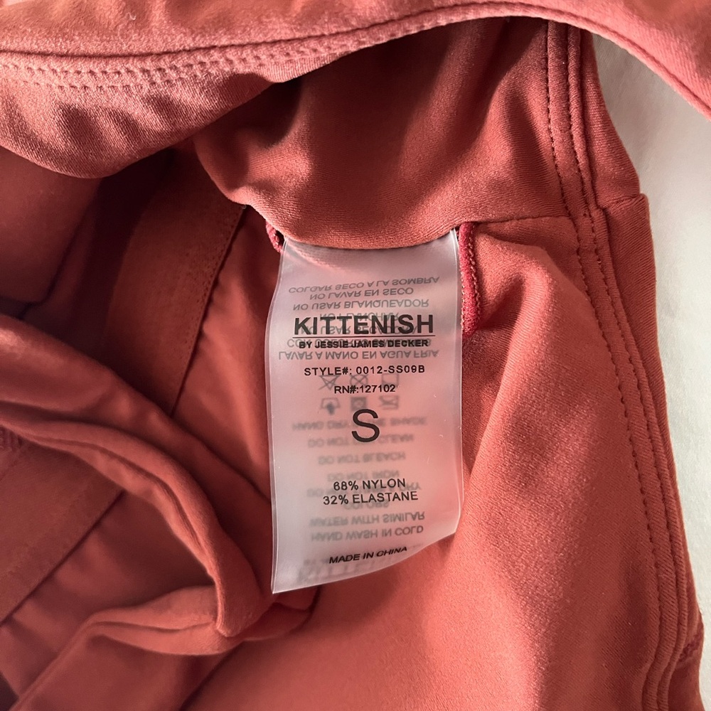 ✨Kittenish- Longline Bra Tank - Picture 4 of 4